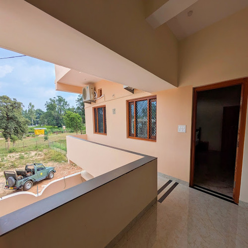 Safari Adventure Home Stay